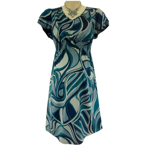 Size Medium BLUE ABSTRACT PRINT MATERNITY DRESS‎ Summer Baby Shower Liz Lange - Picture 1 of 3